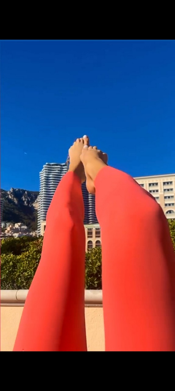 Victoria Silvstedt Feet